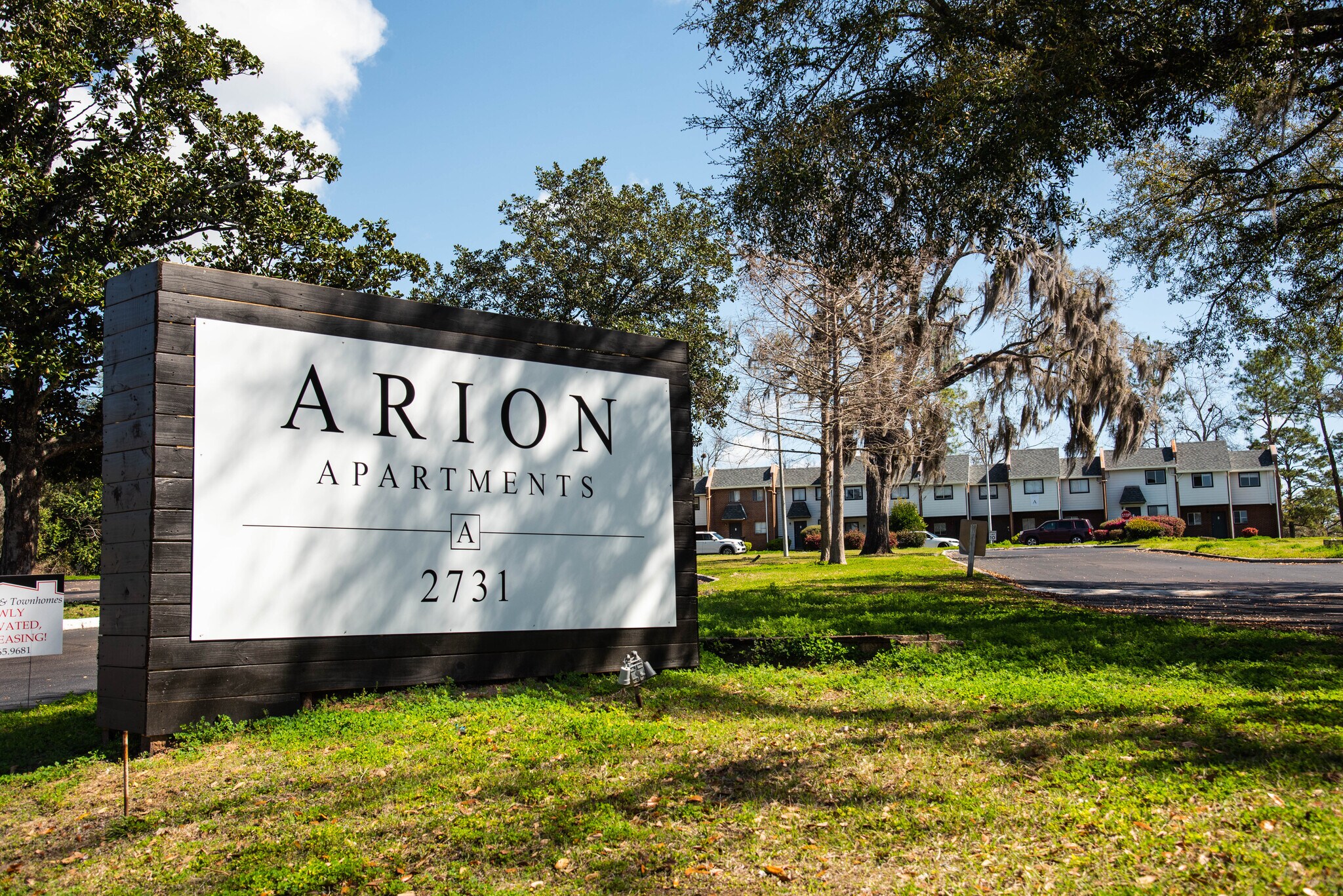 2731 S Blair Stone Rd, Tallahassee, FL for Sale