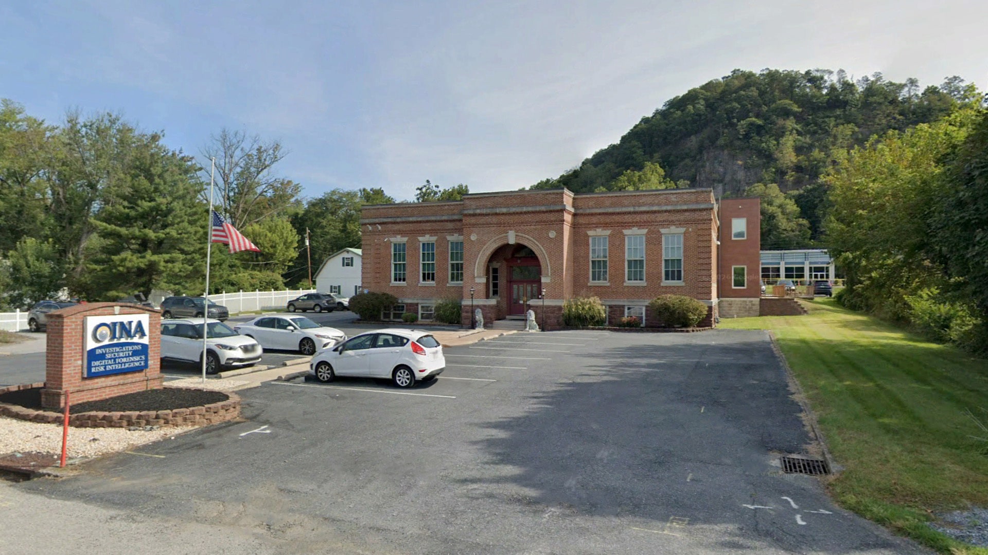 5235 N Front St, Harrisburg, PA for Sale