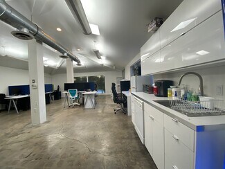 Los Angeles, CA Flex - 2020 S Robertson Blvd