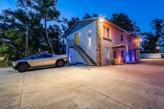 Tampa, FL Multi-Family - 7919 Lakeshore Dr