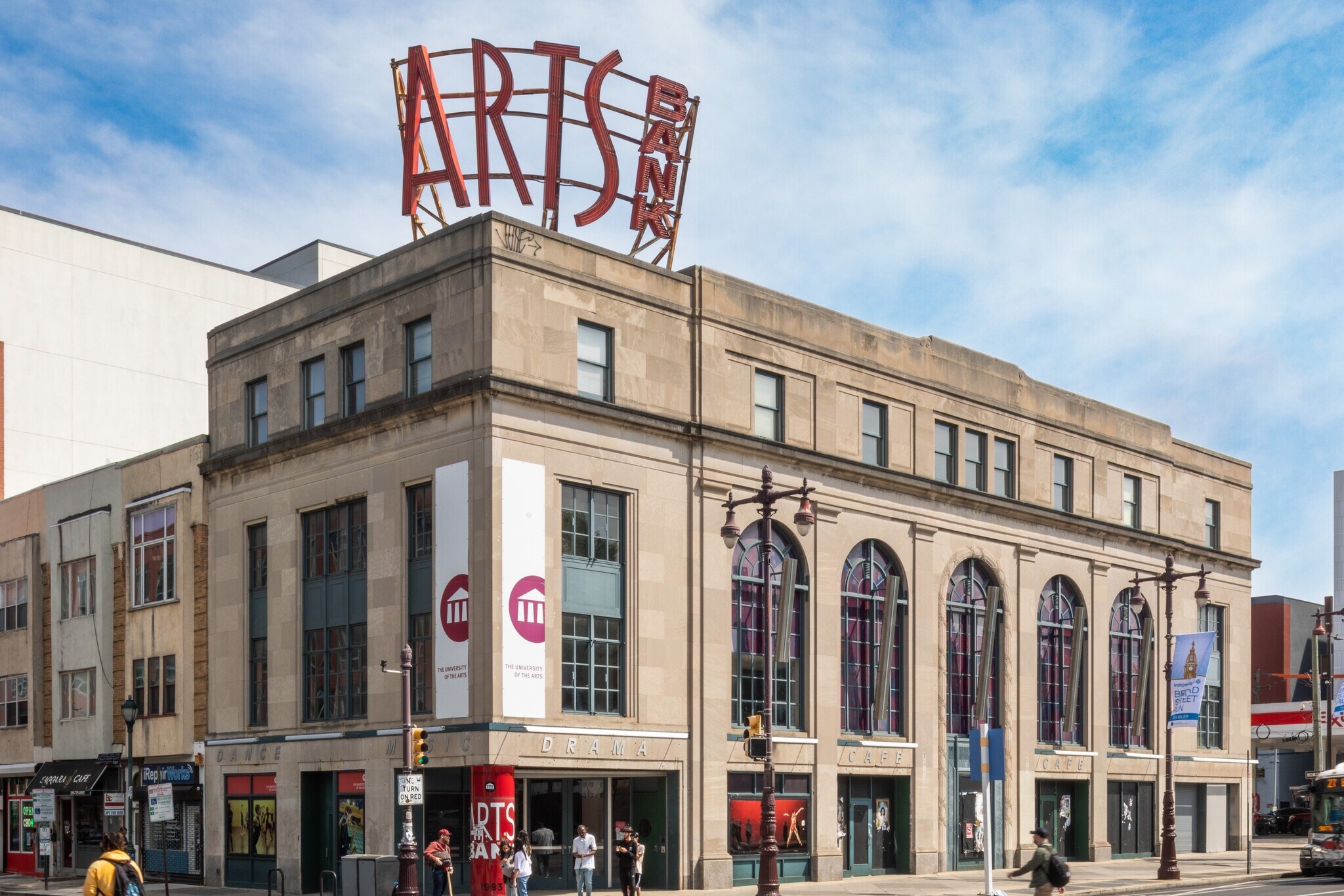 601 S Broad St, Philadelphia, PA for Rent