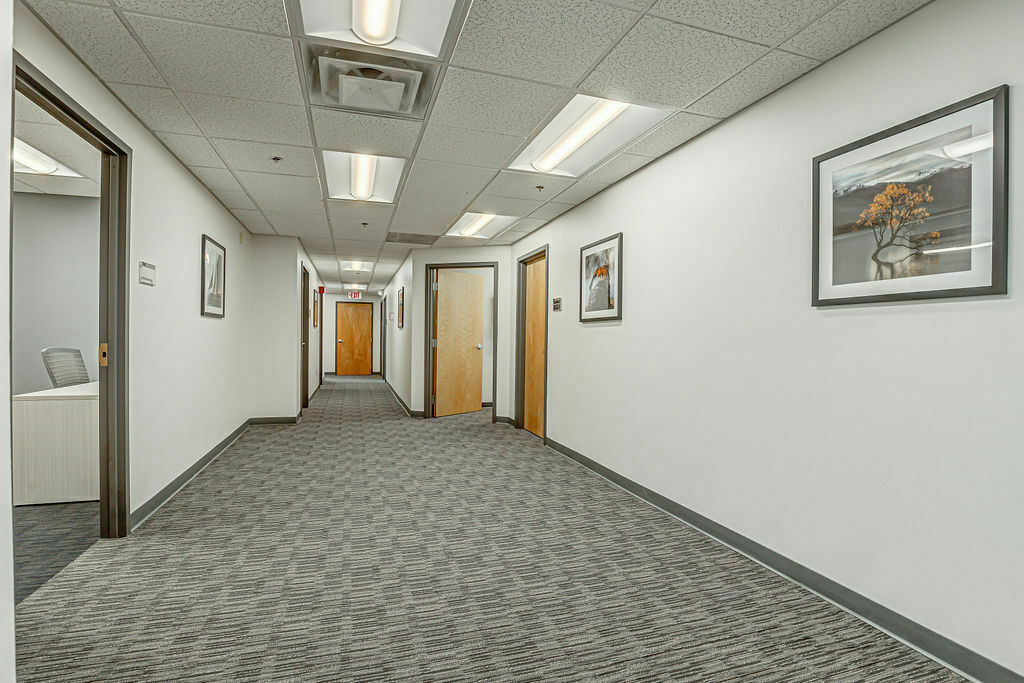 35 E 7th St, Cincinnati, OH for Rent