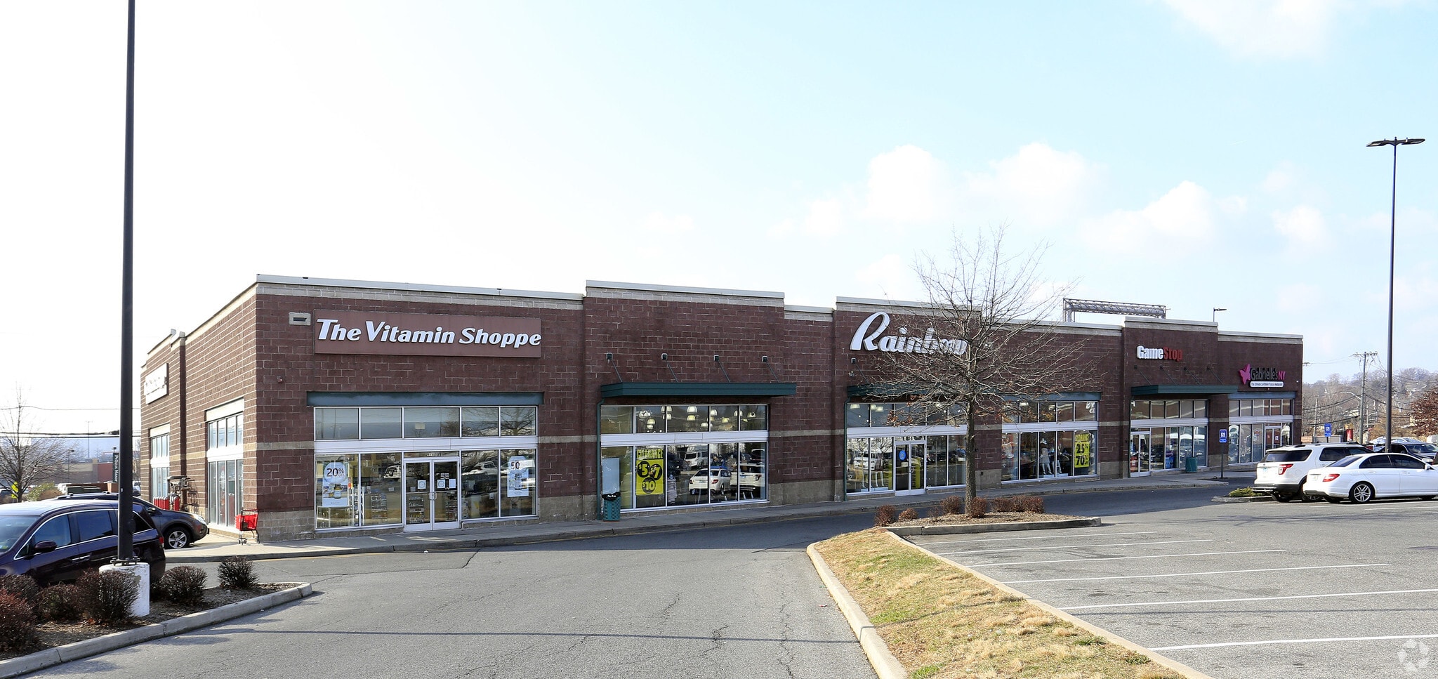 4785 Boston Post Rd, Pelham, NY for Rent