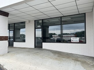 Selma, NC Retail - 1401-1433 S Pollock St