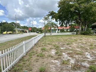 Lake Worth Beach, FL Residential - 312 12th Ave N