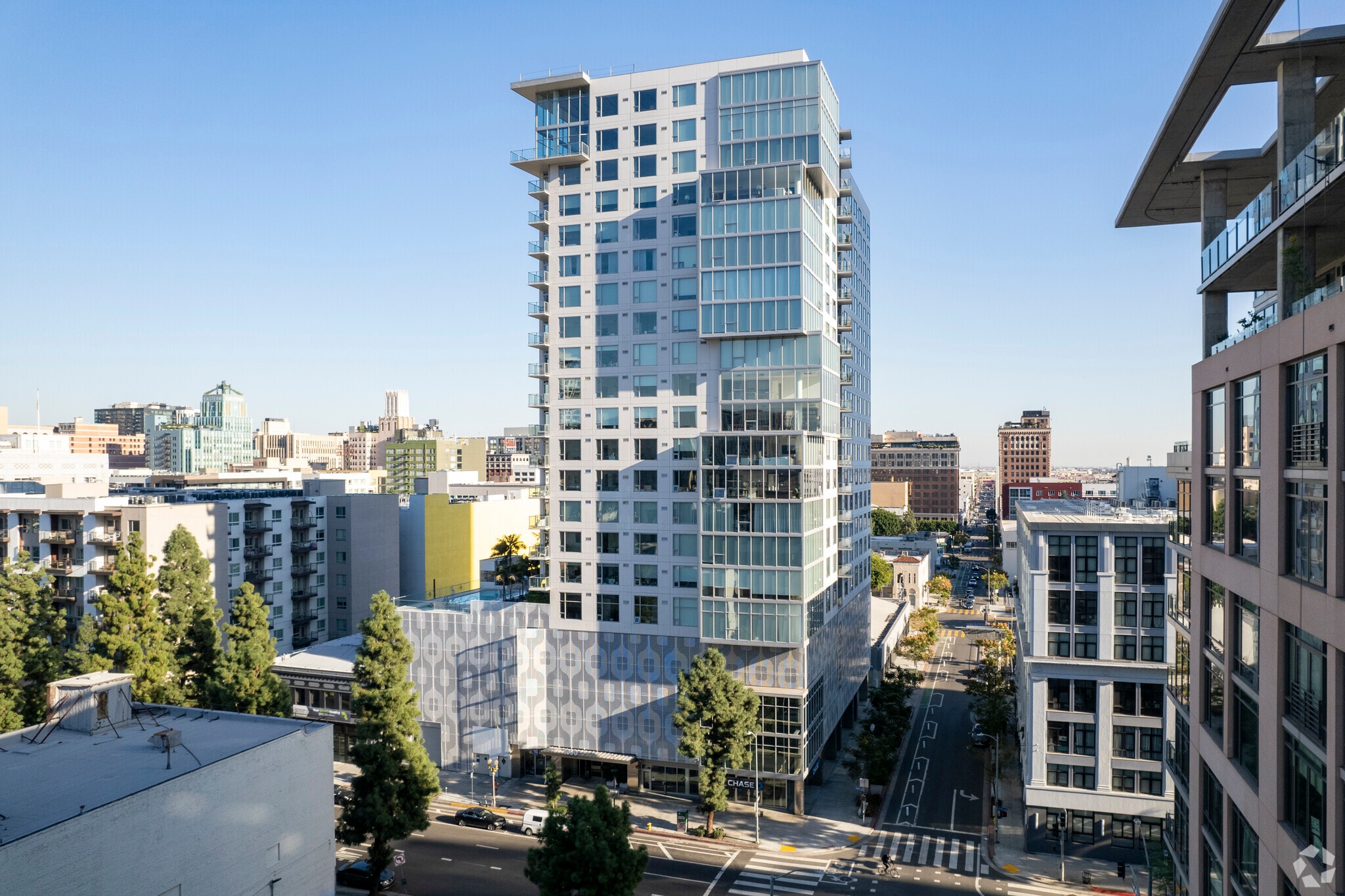 1050 S Grand Ave, Los Angeles, CA for Rent
