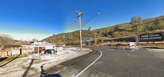 43859 Lake Hughes Rd  