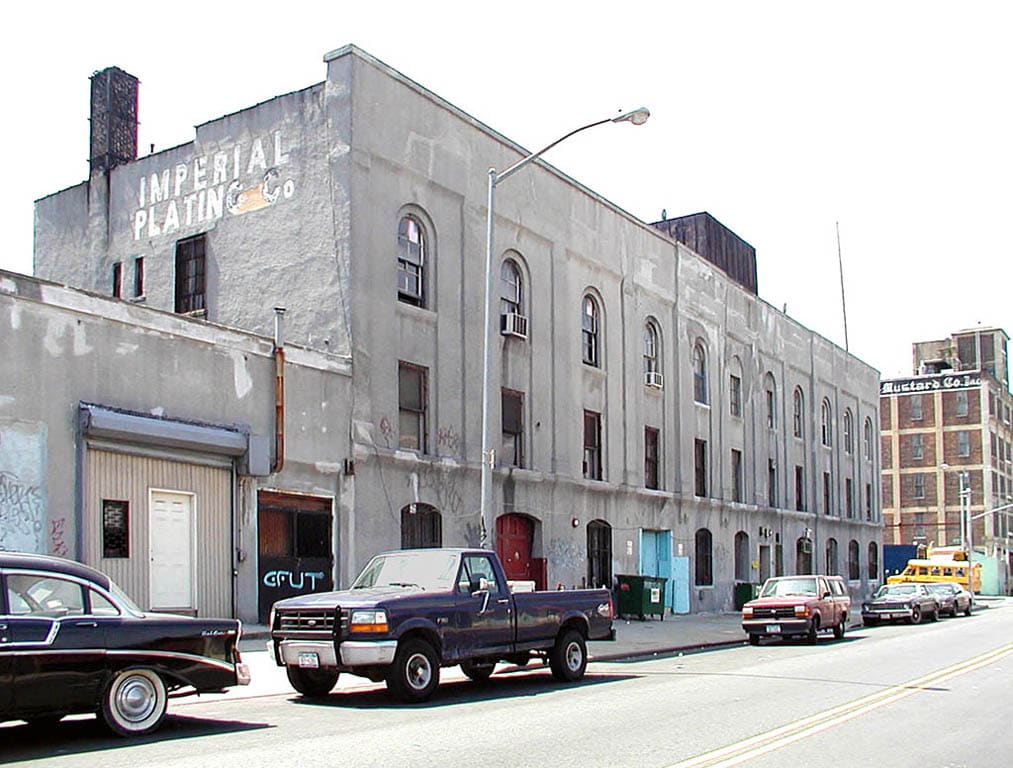 100 Metropolitan Ave, Brooklyn, NY for Rent