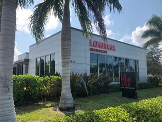 Naples, FL Retail - 3936 Tamiami Trl N