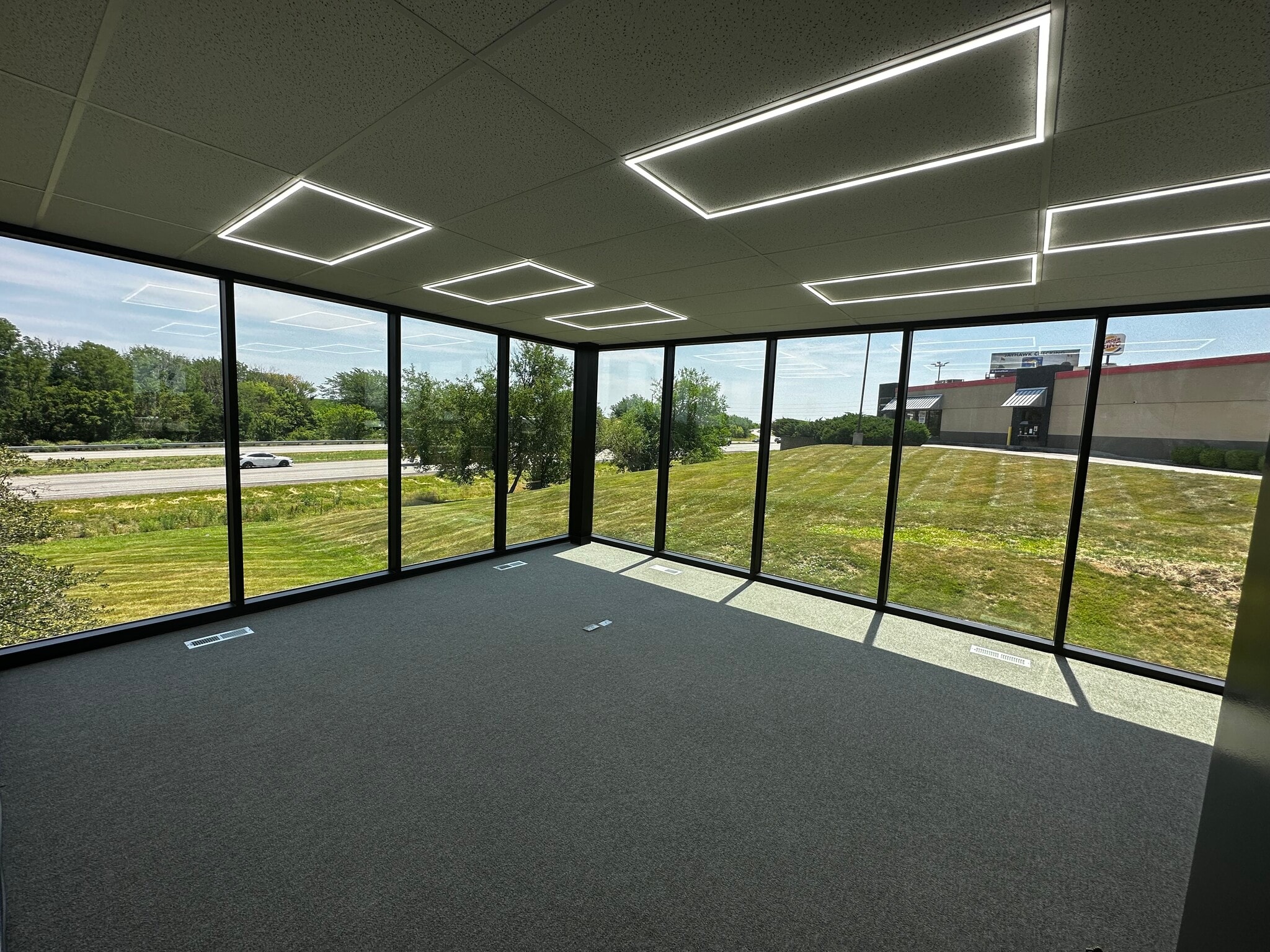1708 Prairie View Rd, Platte City, MO for Rent