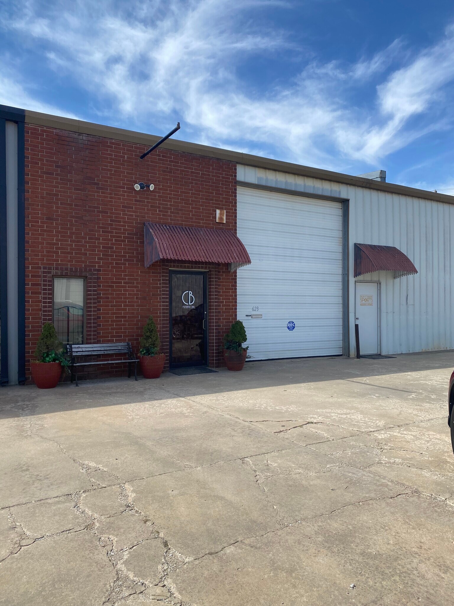 622 W Ayre St Shawnee, OK 74801 Industrial Property for Lease on