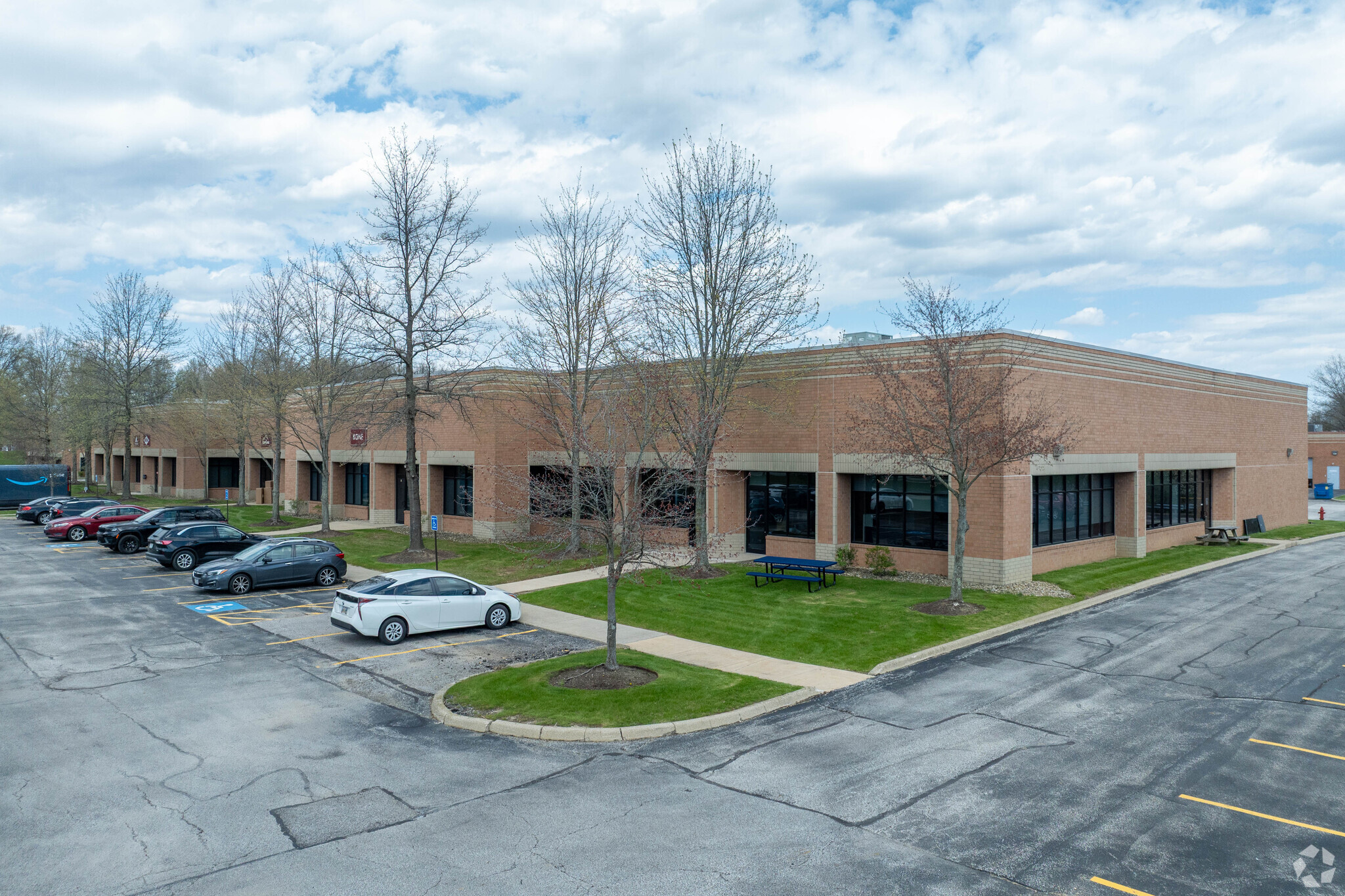 6650 W Snowville Rd, Brecksville, OH for Rent