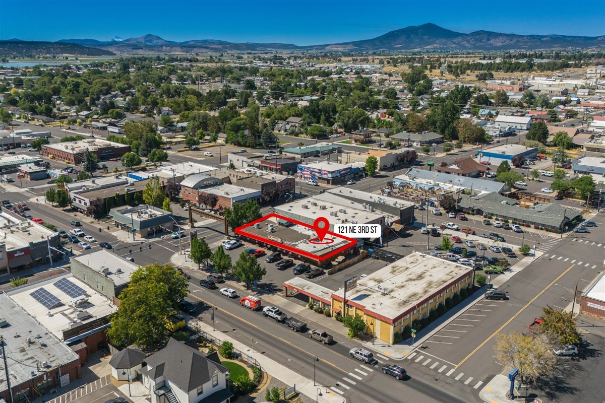 121 NE 3rd St, Prineville, OR for Sale