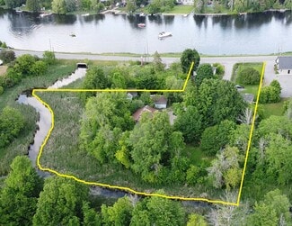Ottawa, ON Commercial - 5634 Manotick Main St