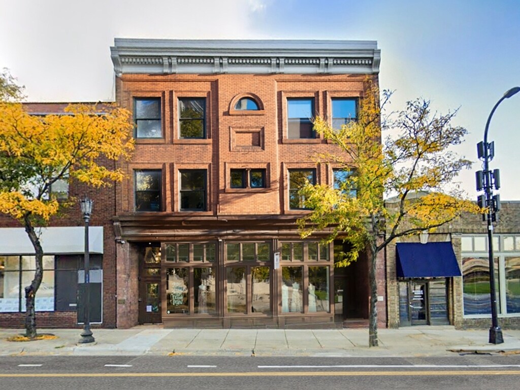1605 Hennepin Ave, Minneapolis, MN for Rent