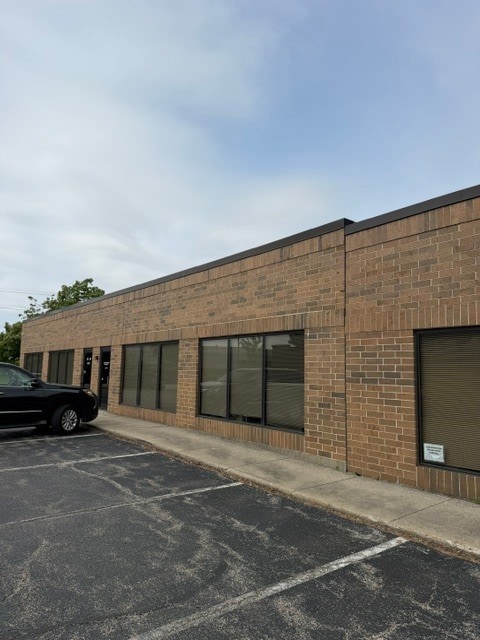 28835 N Herky Dr, Lake Bluff, IL for Rent