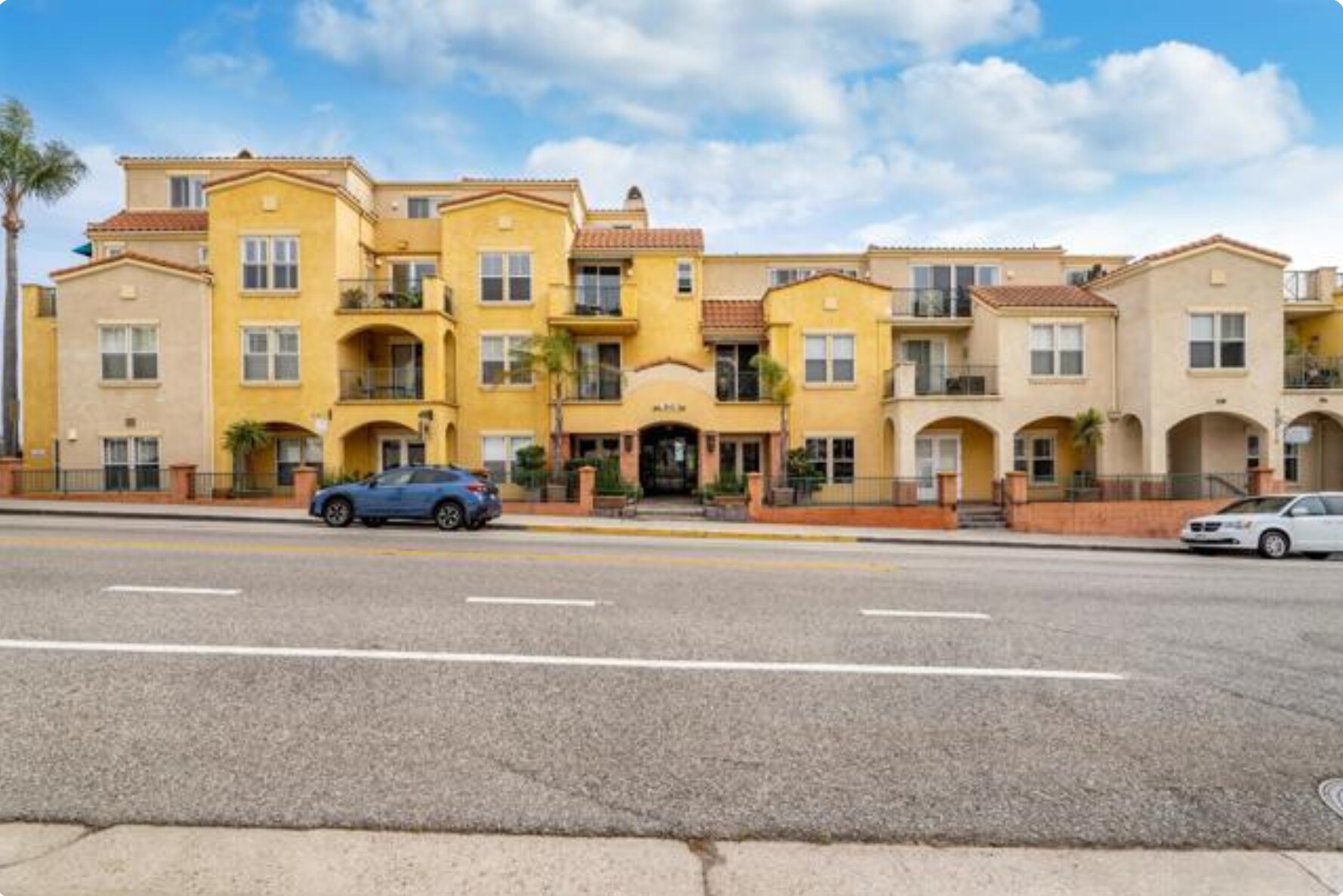 88 N Oak St, Ventura, CA for Rent