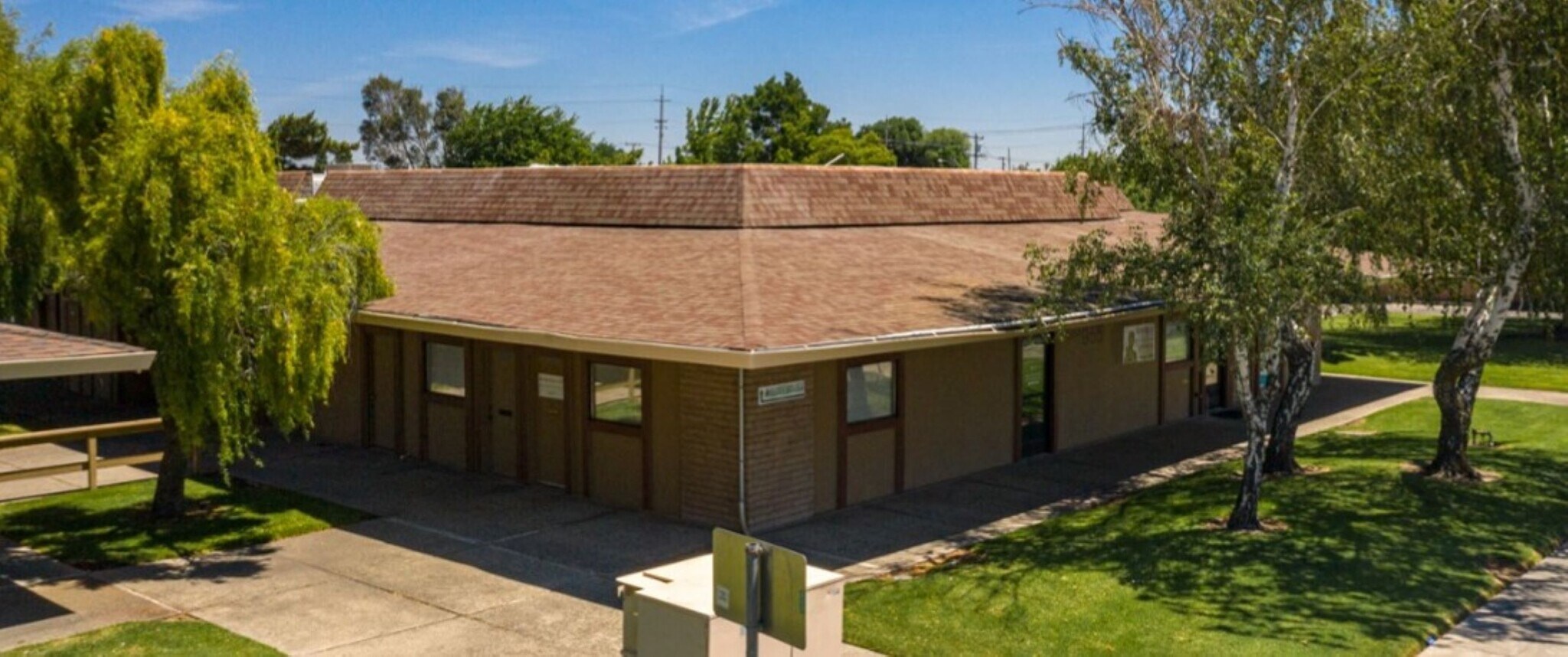 955 W Center St, Manteca, CA for Rent