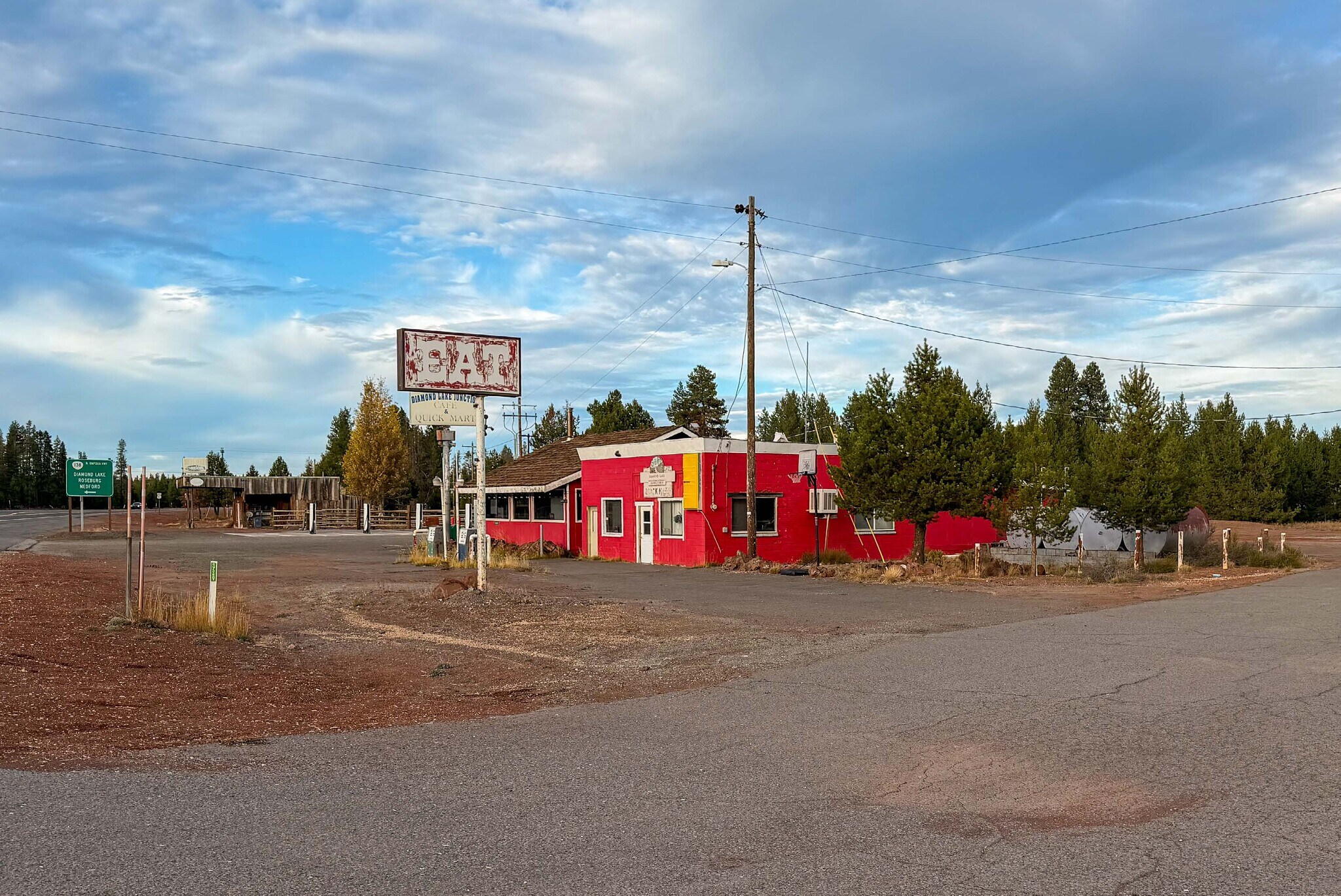 94401 US-97, Chemult, OR for Sale