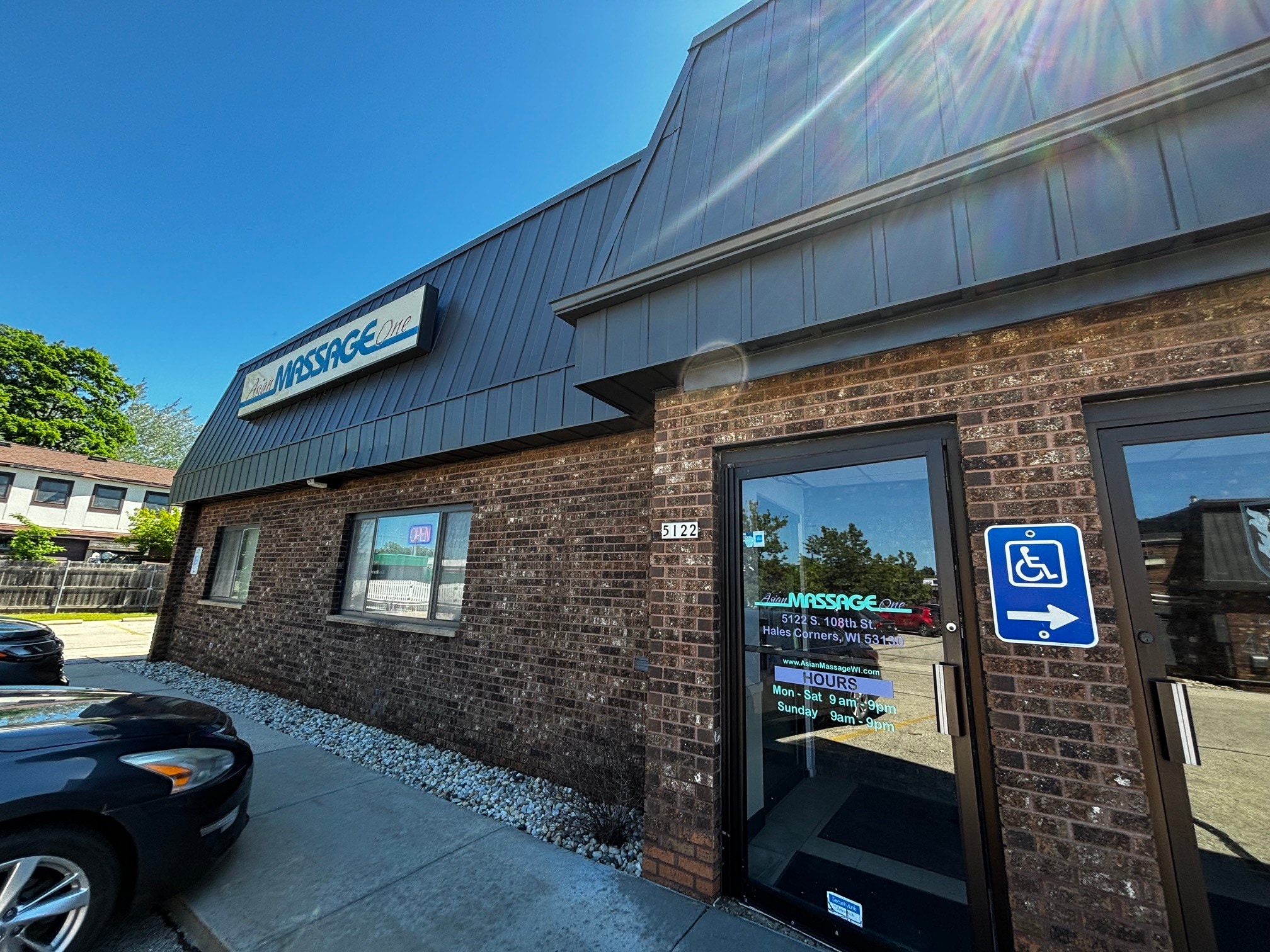 5110-5118 S 108th St, Hales Corners, WI for Rent
