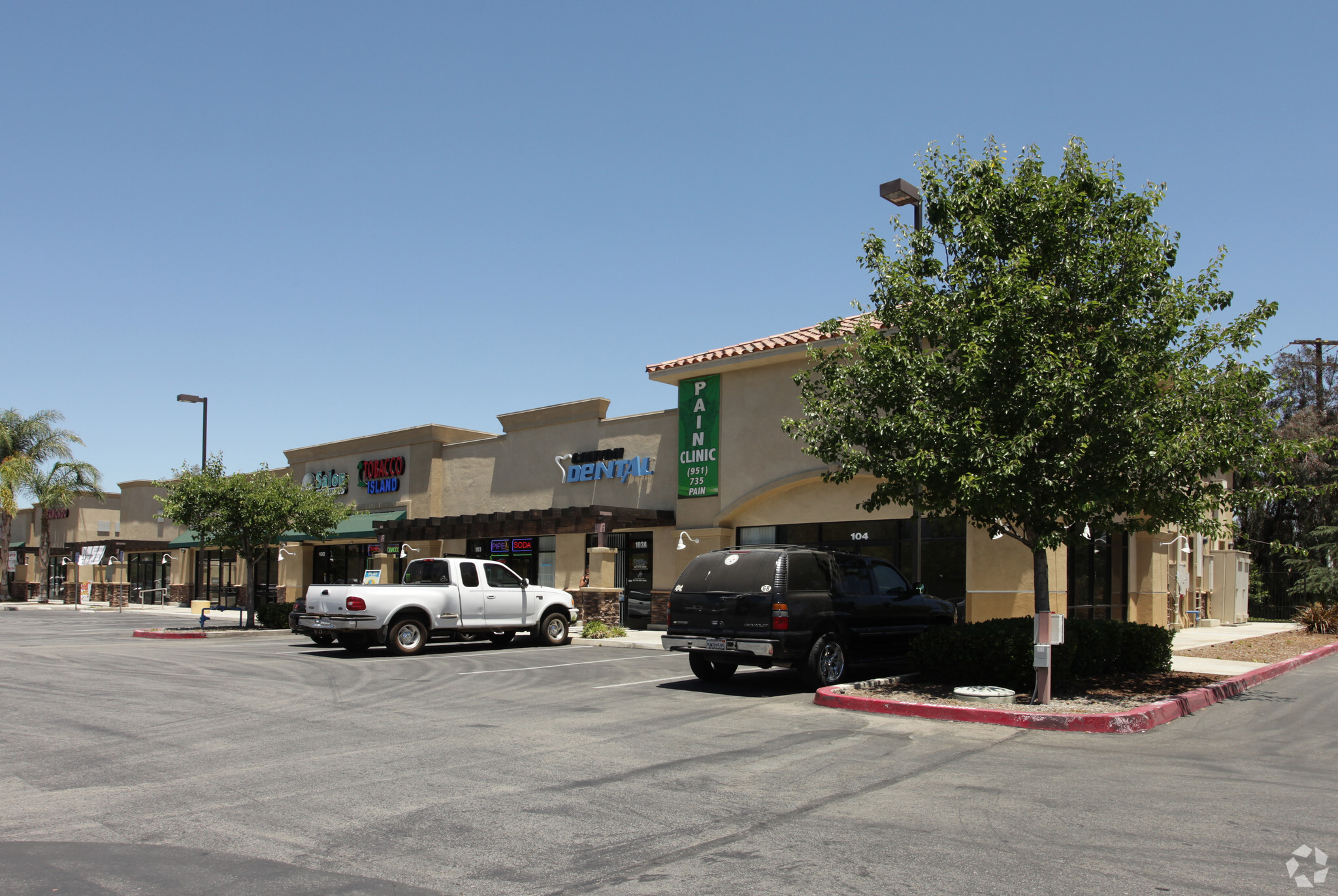 1561 E Ontario Ave, Corona, CA for Rent
