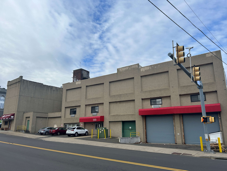 100-118 Congress St, Bridgeport, CT for Rent