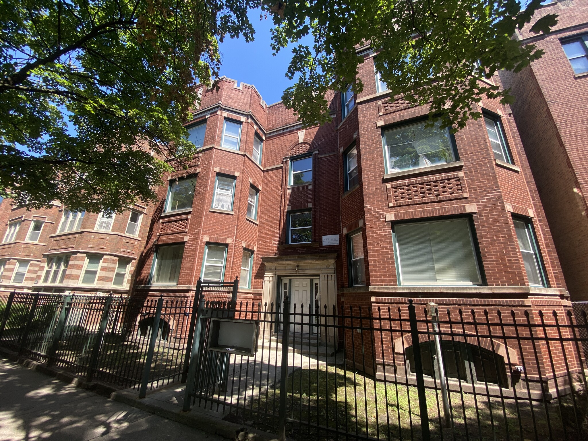 , Chicago, IL for Sale