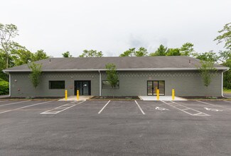 Amesbury, MA undefined - 49 Macy St