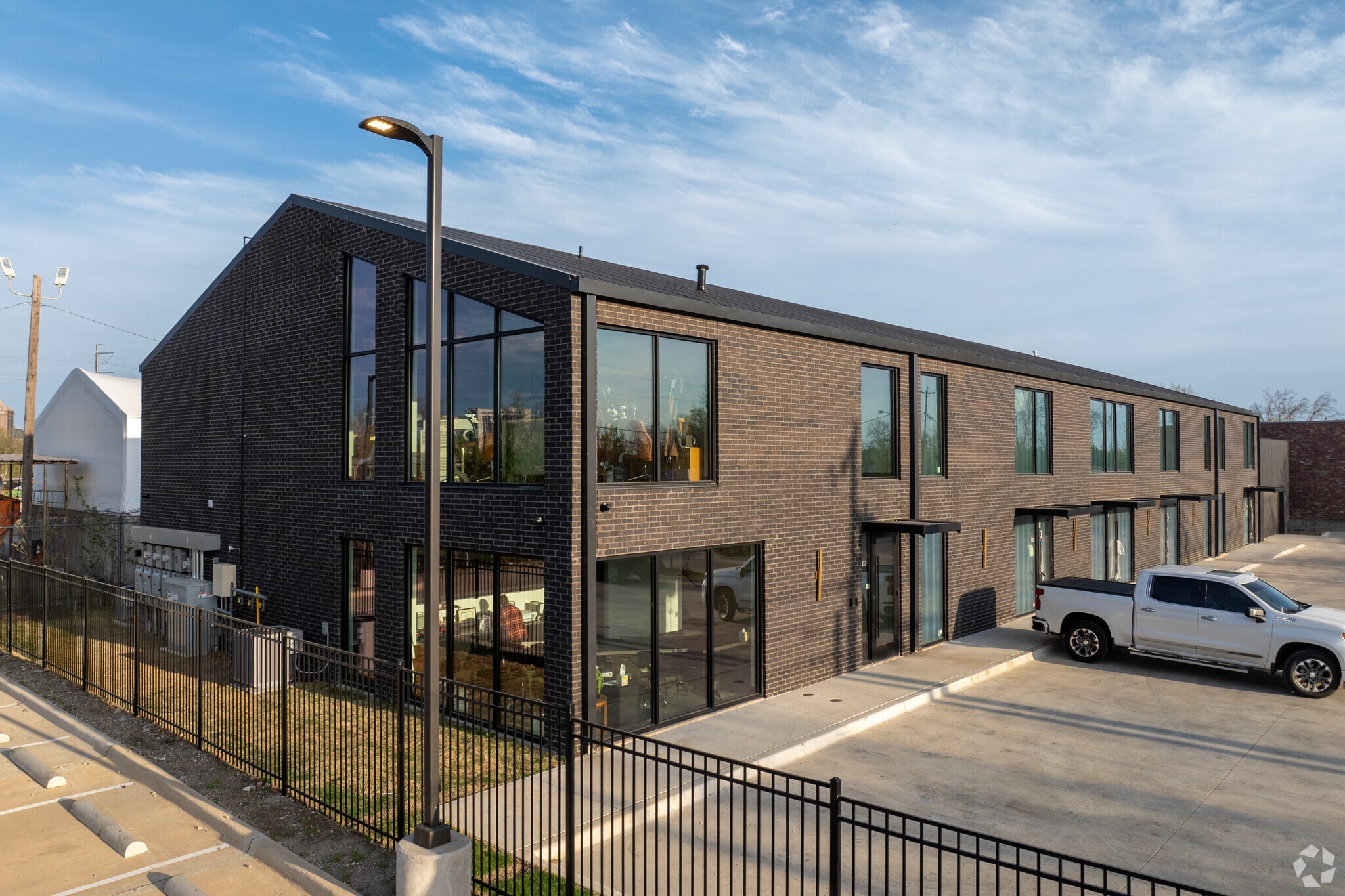 4750 Iberia Ave, Dallas, TX for Sale