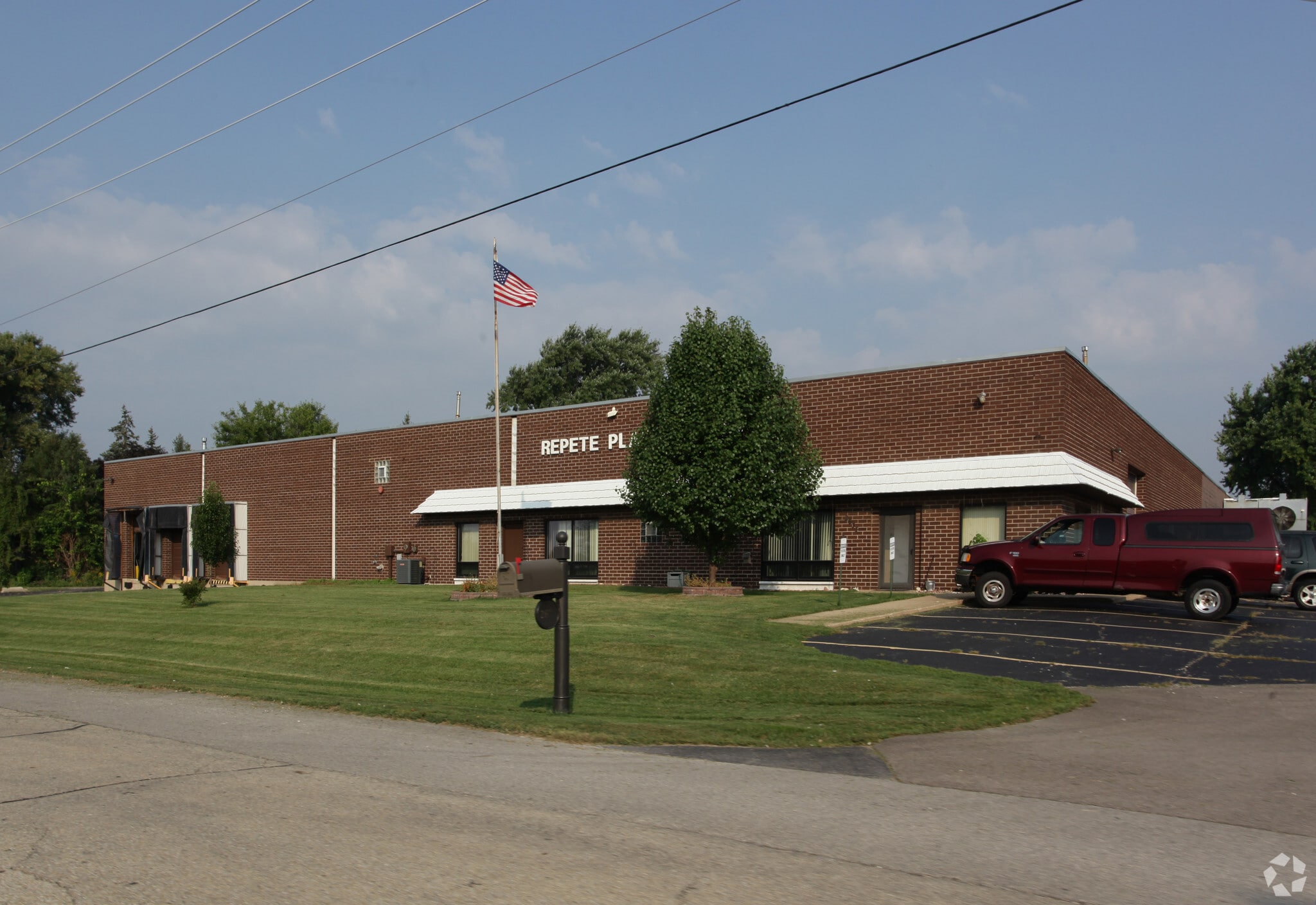 2633 Kaneville Ct, Geneva, IL for Rent