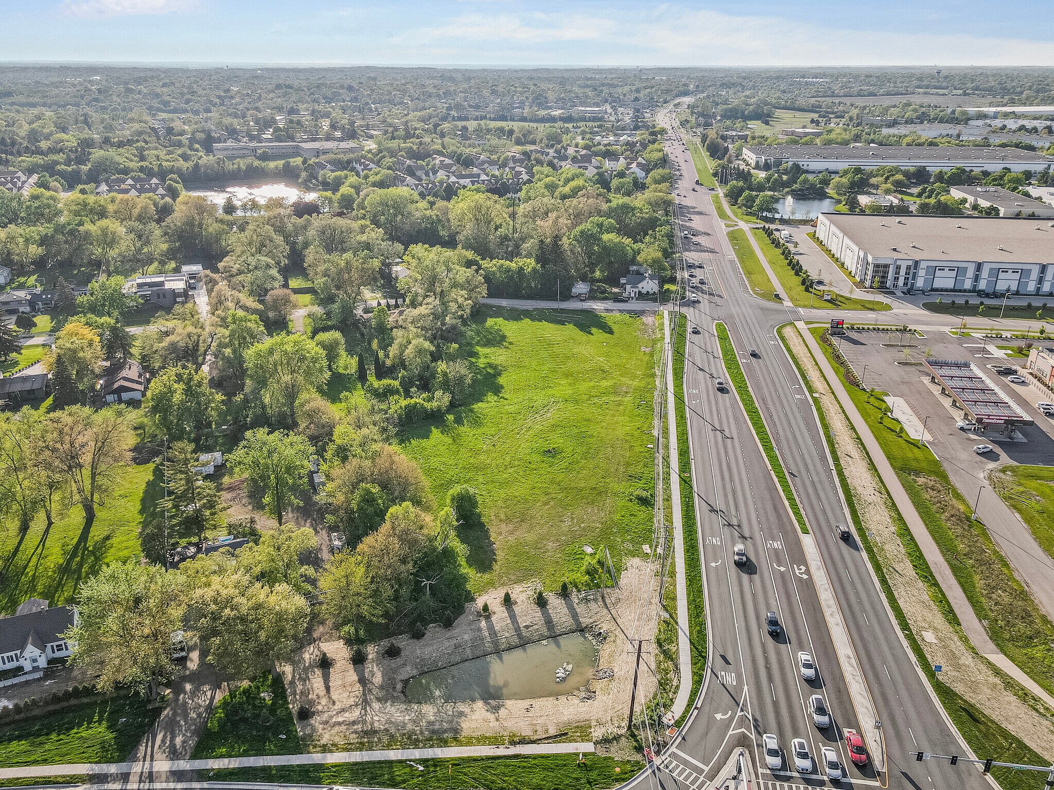 6N632 Gary ave, Roselle, IL for Sale