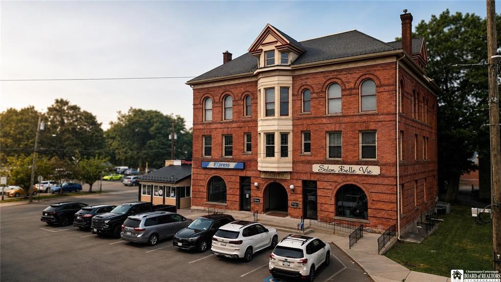 33 Church St, Fredonia, NY for Sale