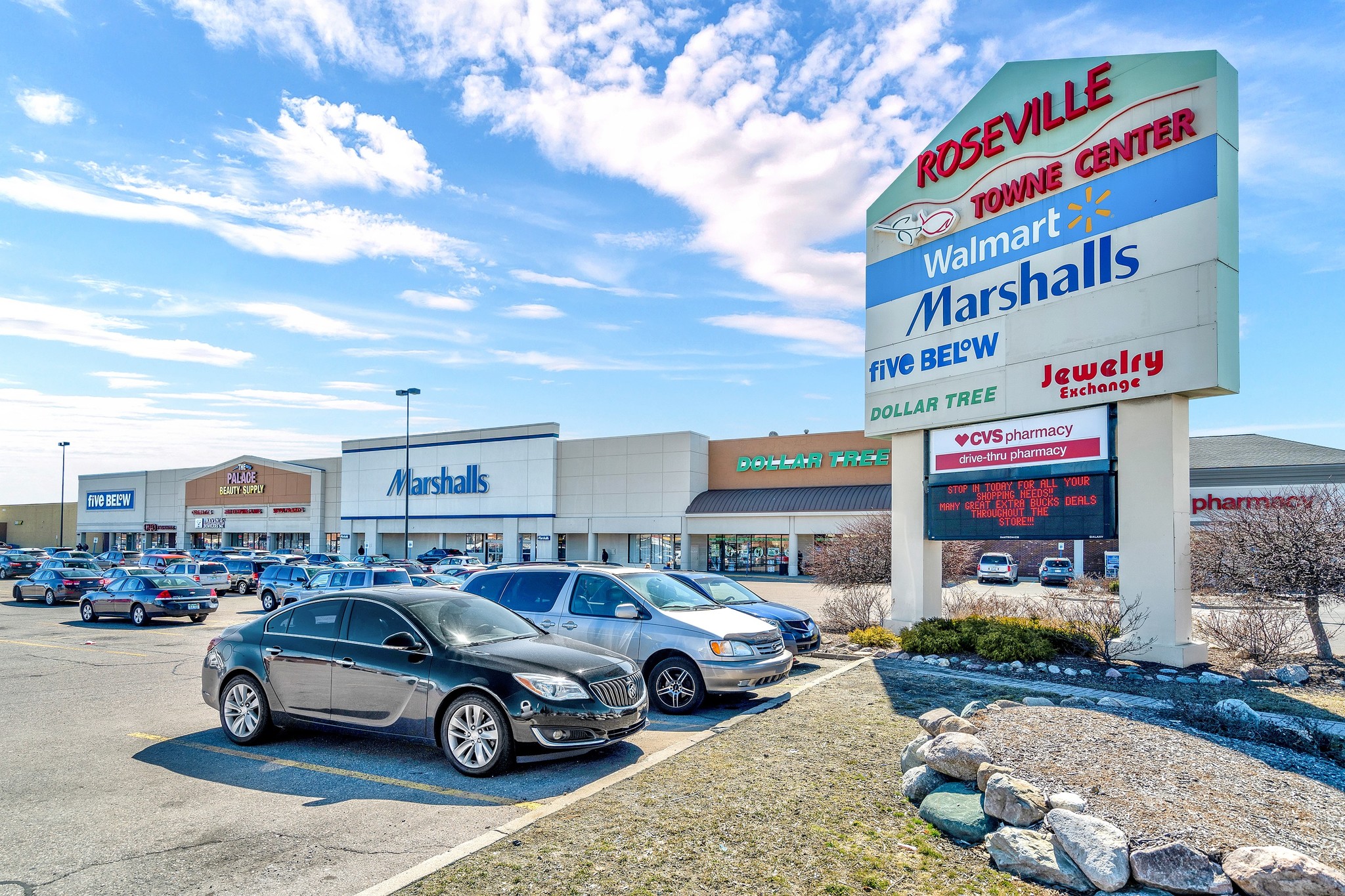 28774-28890 Gratiot Ave, Roseville, MI for Rent