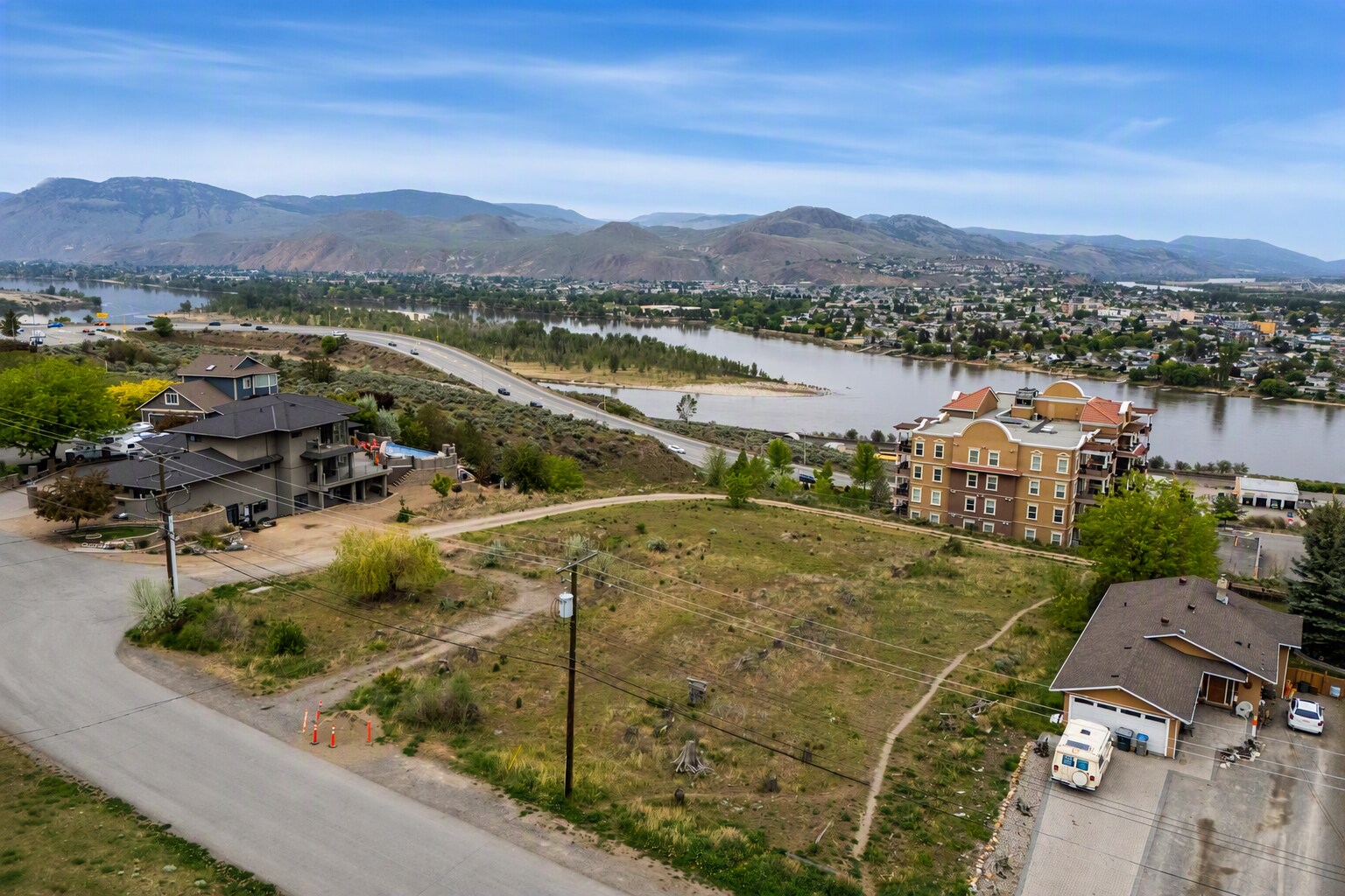 992 Fernie Rd, Kamloops, BC for Sale
