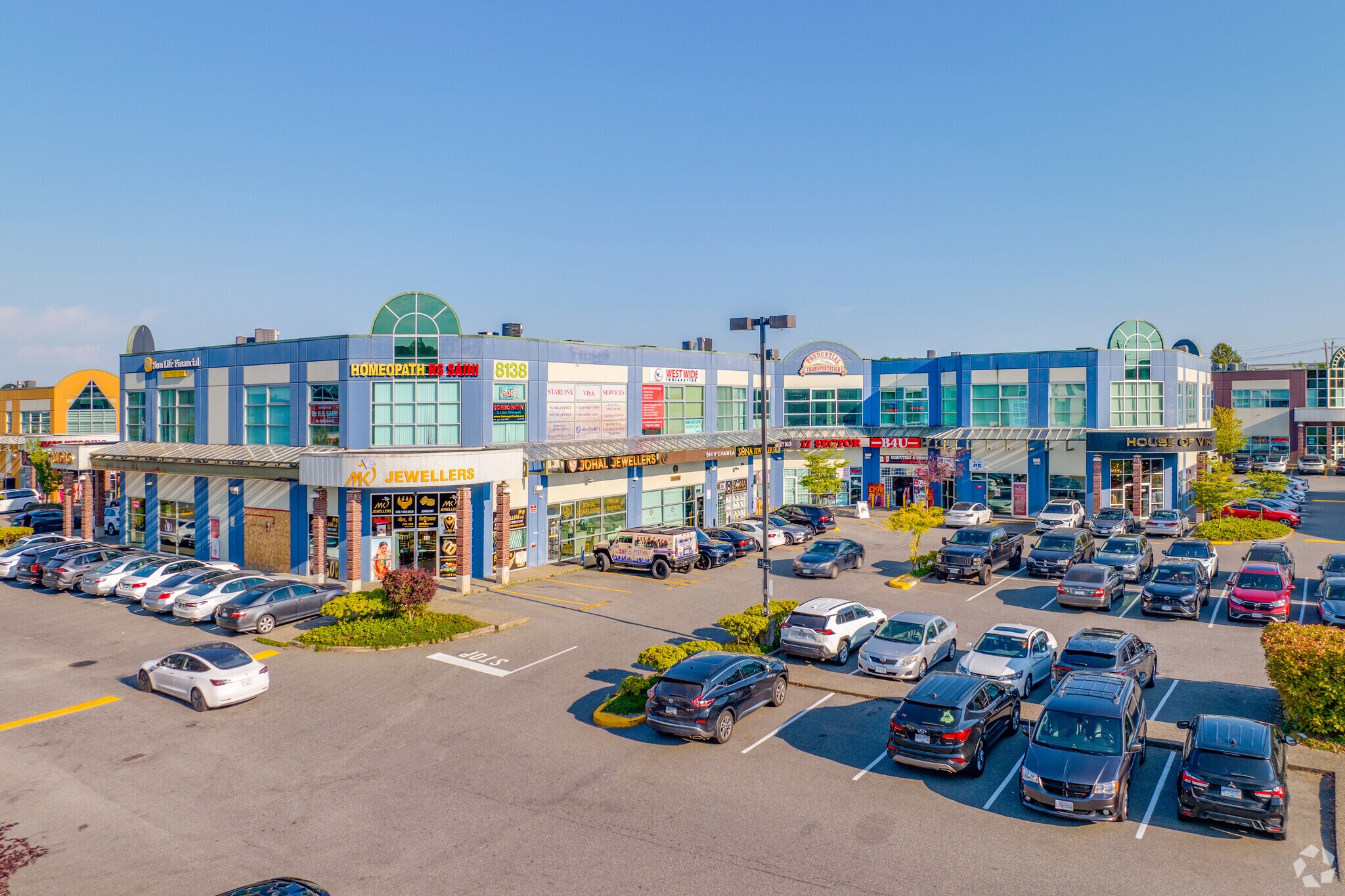 8138 128th St, Surrey, BC for Rent