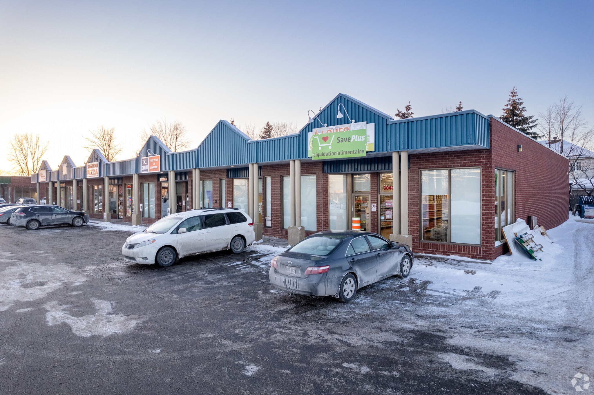 3040-3058 Ch De La Rivière-Cachée, Boisbriand, QC for Rent