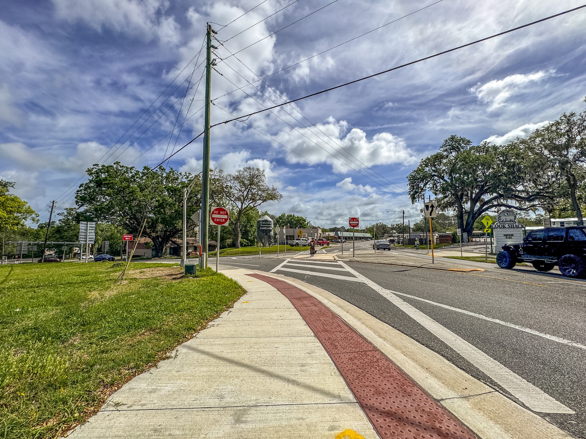 615 Old Hospital Dr, Brooksville, FL for Sale