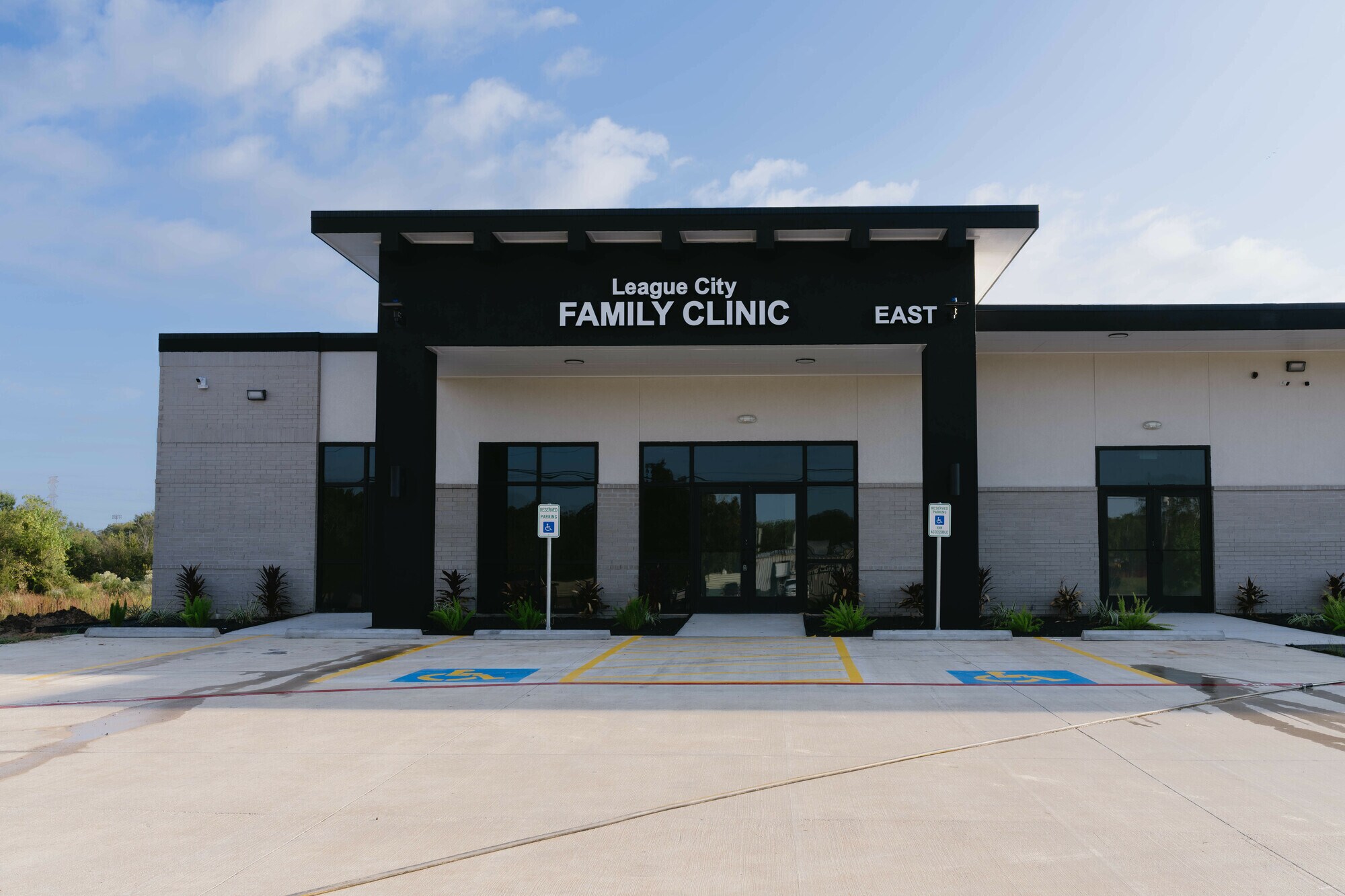 1930 Highway 3 S, League City, TX for Rent