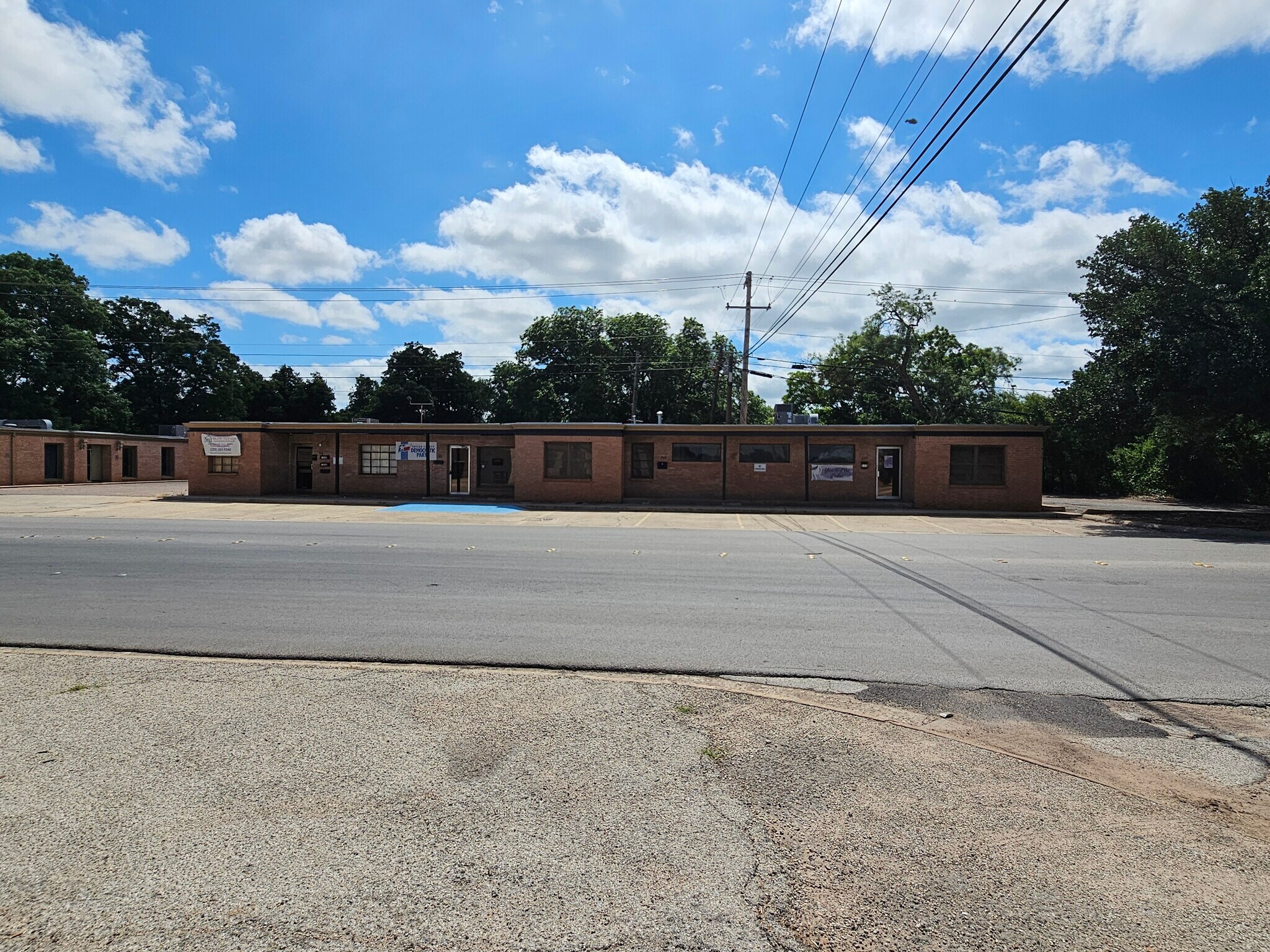 209 S Leggett Dr, Abilene, TX for Sale