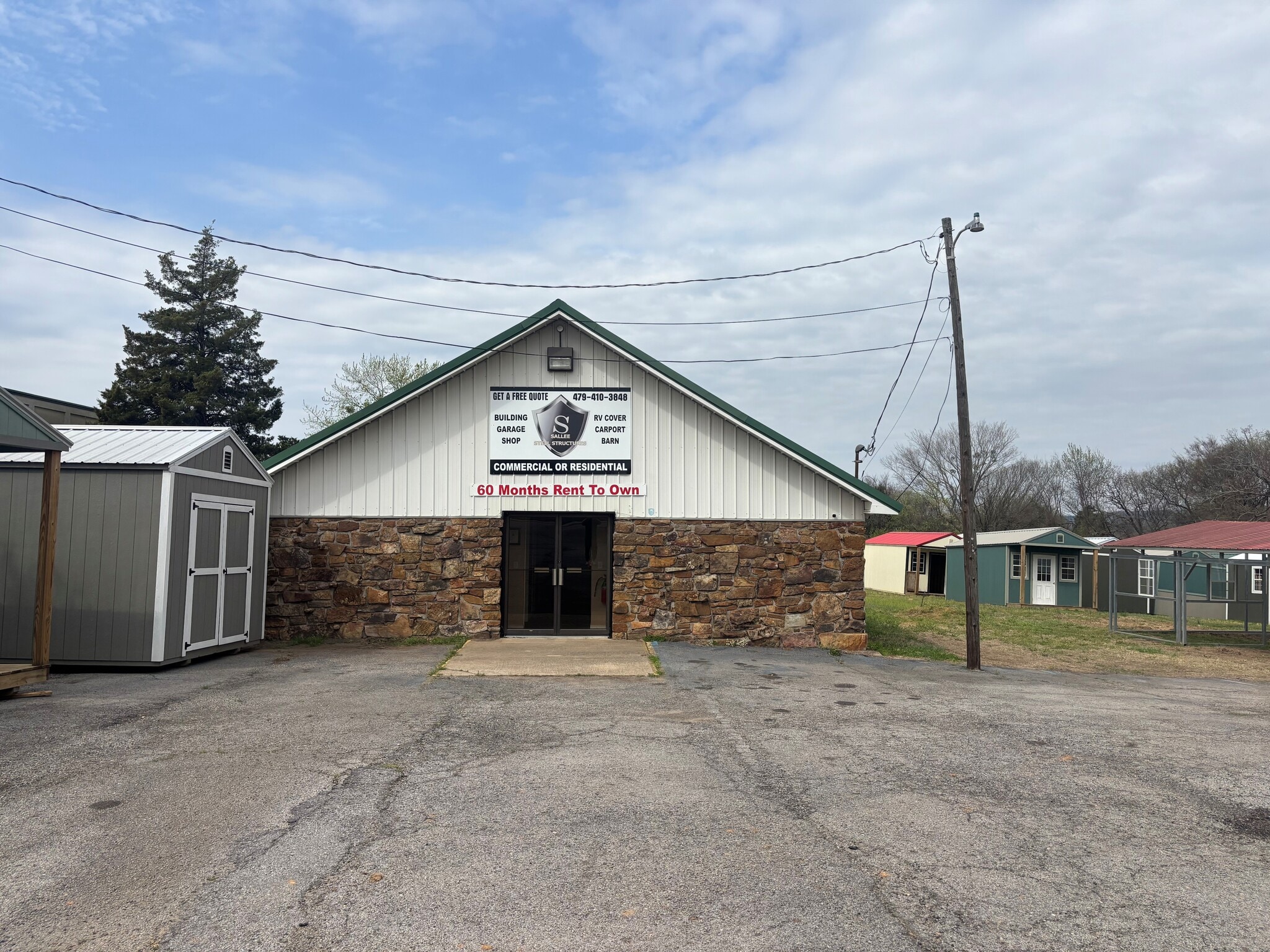 2811 Fayetteville Rd, Van Buren, AR for Rent