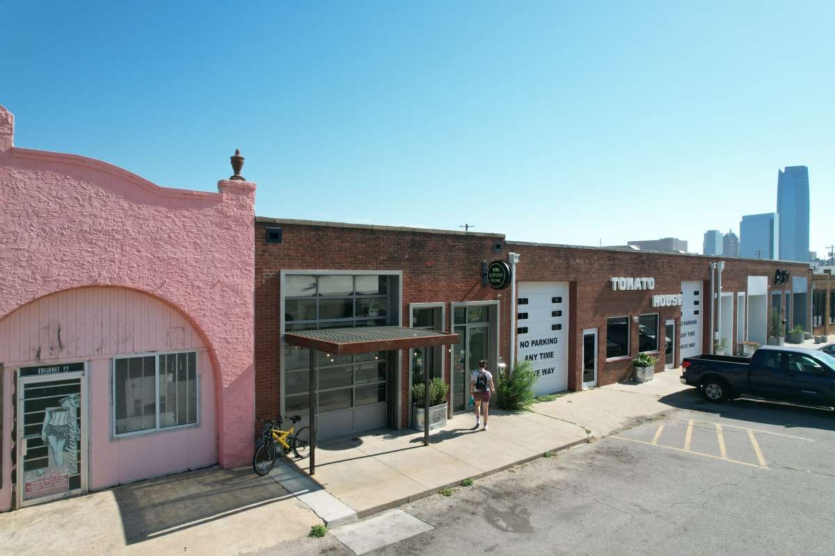 1211 SW 2nd St, Oklahoma City, OK for Rent