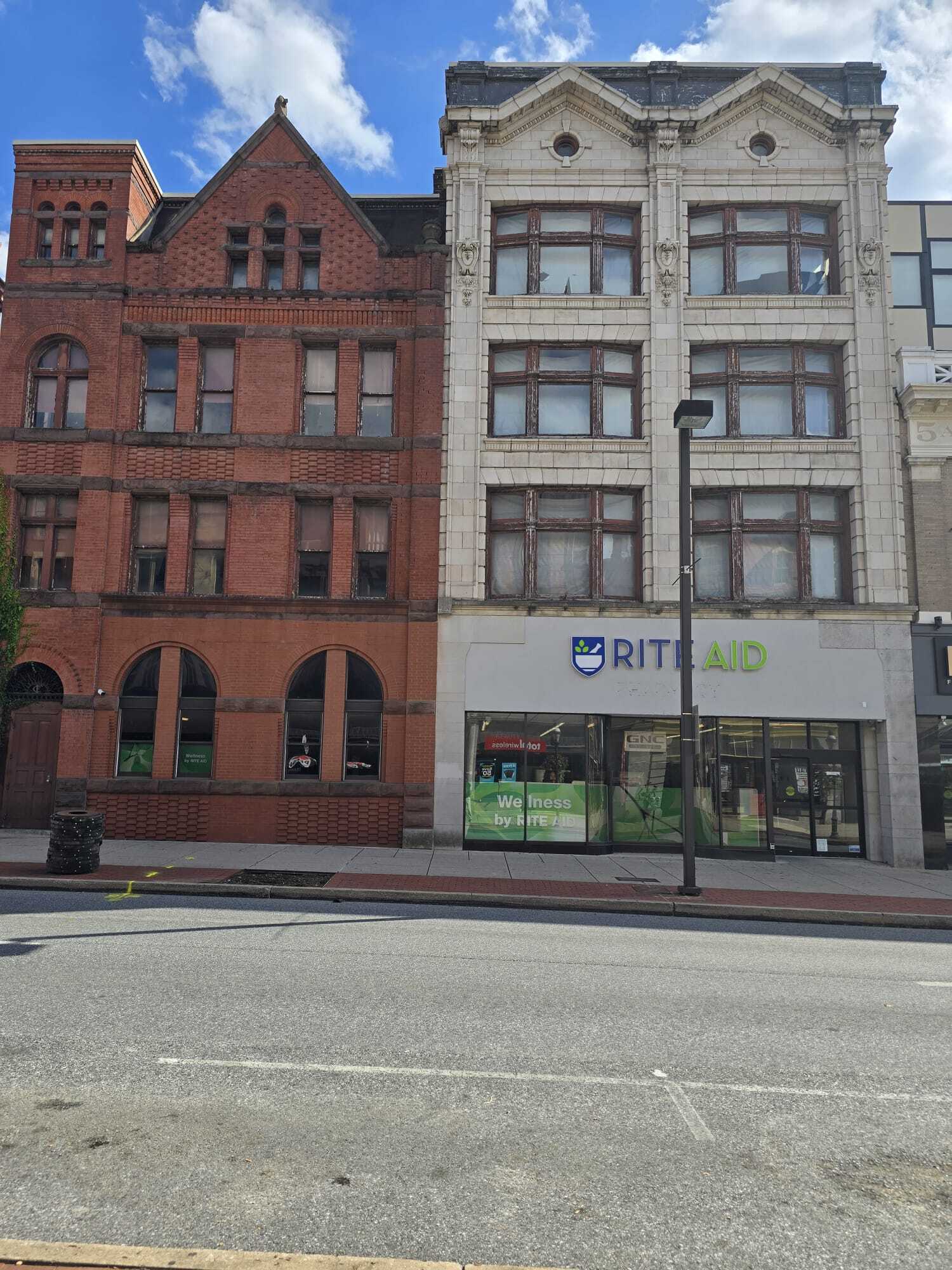 40-42 W Market St, York, PA for Rent