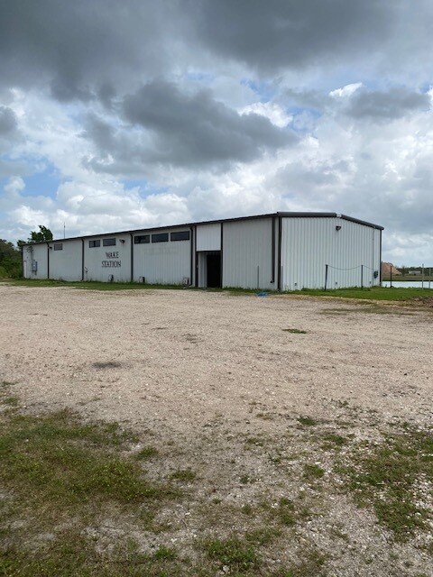 4411 County Road 418, Rosharon, TX for Rent