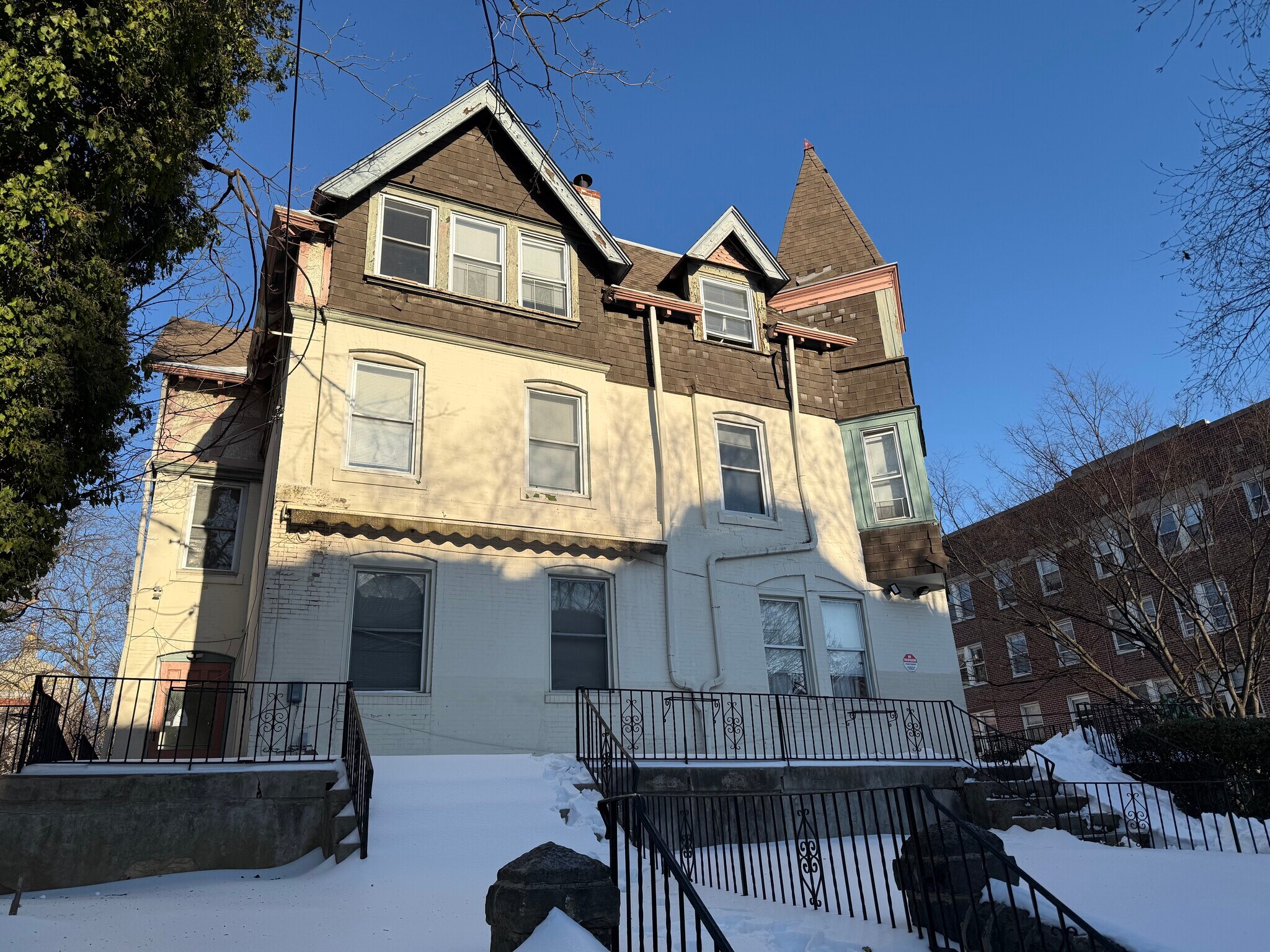 4613 Chester Ave, Philadelphia, PA for Sale