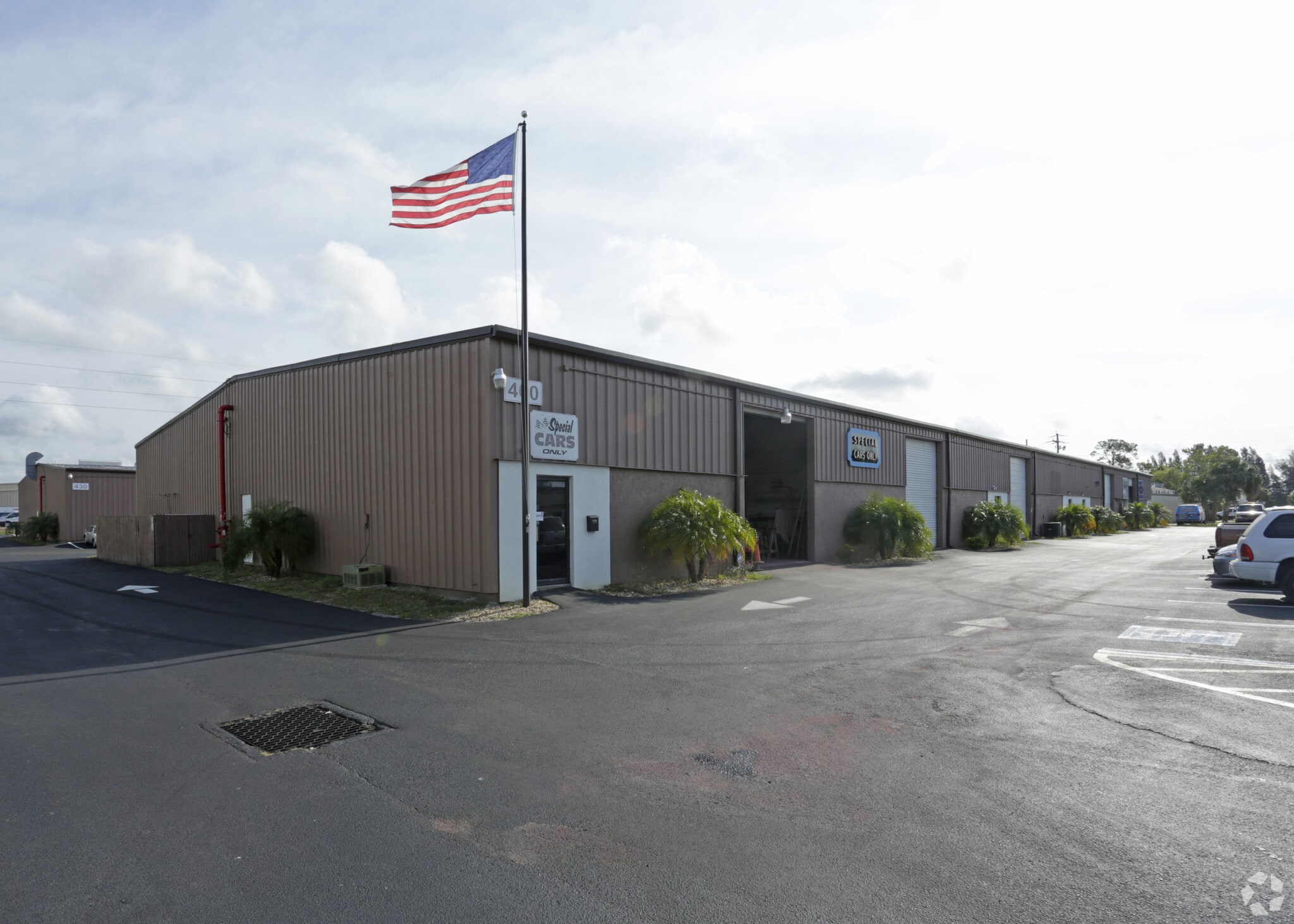 400 Douglas Rd, Oldsmar, FL for Rent