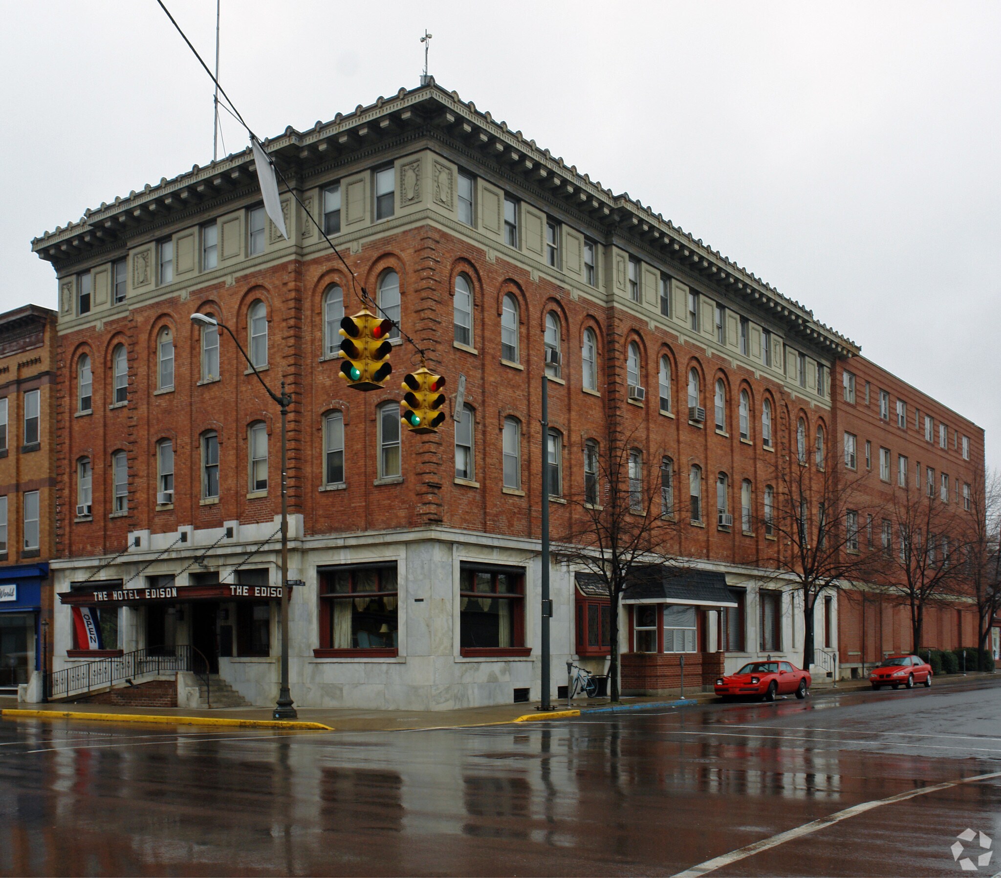 401 Market St, Sunbury, PA for Rent