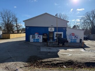 Jamestown, MO Supermarket - 116 E Row St