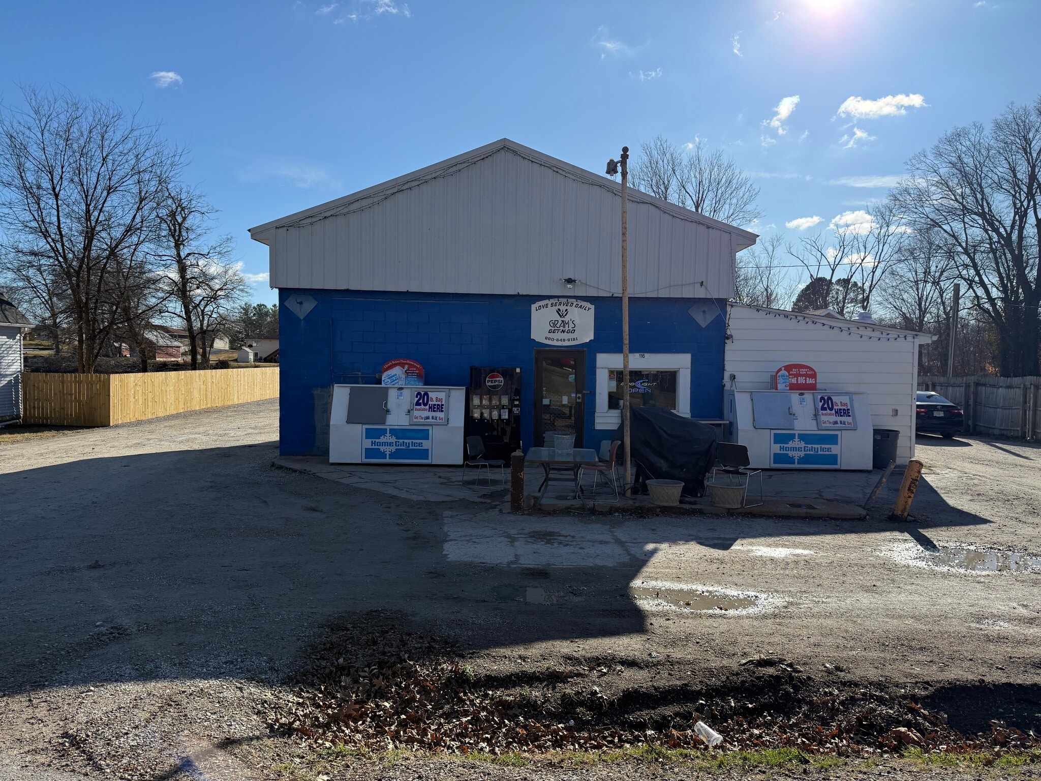 116 E Row St, Jamestown, MO for Sale