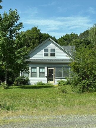 Seekonk, MA Commercial - 759 Fall River Ave
