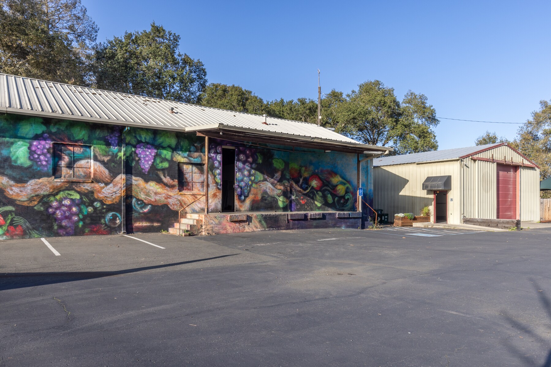 50 Front St Healdsburg, CA 95448 Specialty Property for Lease on